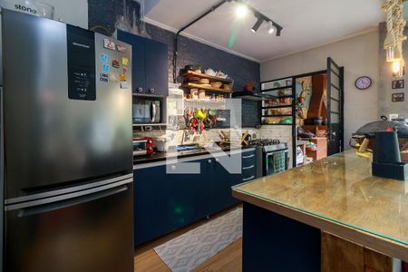 Casa à venda com 190m², 3 quartos e 2 vagasCozinha