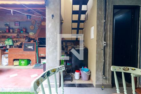 Casa à venda com 190m², 3 quartos e 2 vagasQuintal