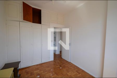 Apartamento à venda com 90m², 3 quartos e 1 vaga Apartamento à venda com 90m², 3 quartos e 1 vagaSuíte