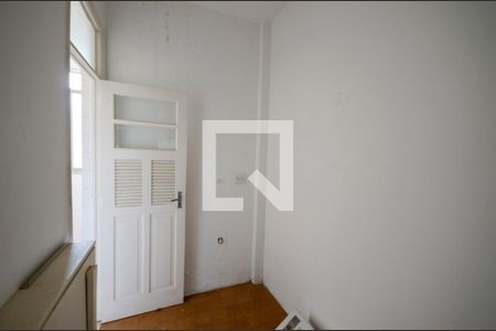 Apartamento à venda com 90m², 3 quartos e 1 vaga Apartamento à venda com 90m², 3 quartos e 1 vagaQuarto de Serviço