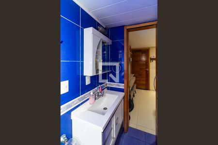 Apartamento à venda com 46m², 2 quartos e 1 vaga Apartamento à venda com 46m², 2 quartos e 1 vagaBanheiro