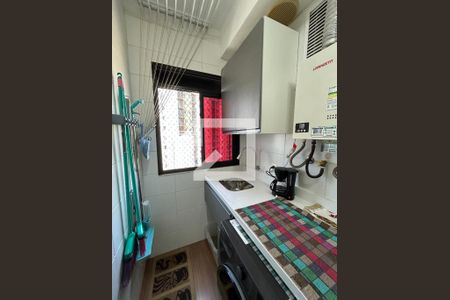 Apartamento à venda com 65m², 3 quartos e 1 vagaÁrea de Serviço