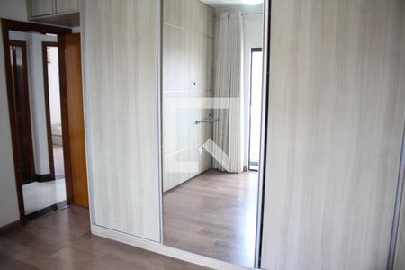 Suíte de apartamento para alugar com 3 quartos, 107m² em Santa Cruz Industrial, Contagem