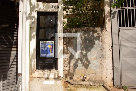 Casa para alugar com 28m², 1 quarto e sem vagaFachada