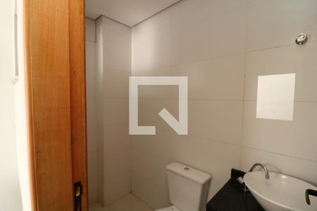 Apartamento para alugar com 38m², 2 quartos e sem vagaBanheiro
