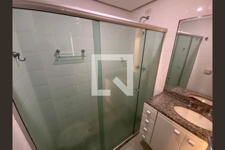 Apartamento à venda com 120m², 4 quartos e 2 vagasBanheiro Social