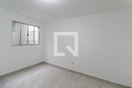 Sala de casa para alugar com 2 quartos, 47m² em Jardim Mirante, Várzea Paulista