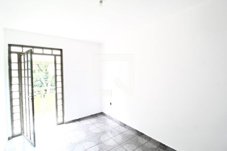 Sala de apartamento para alugar com 3 quartos, 100m² em Jardim das Palmeiras, Uberlândia