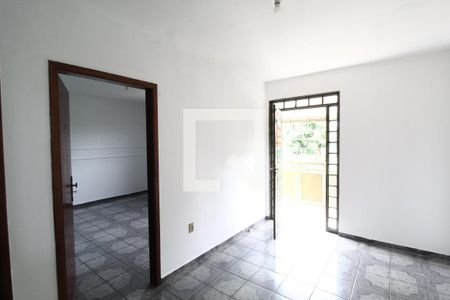 Sala de apartamento para alugar com 3 quartos, 100m² em Jardim das Palmeiras, Uberlândia