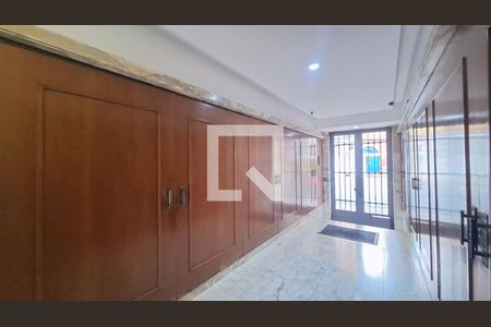 Apartamento à venda com 86m², 2 quartos e sem vagaEntrada