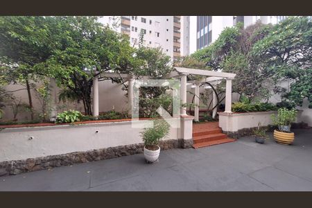 Apartamento à venda com 86m², 2 quartos e sem vagaÁrea comum