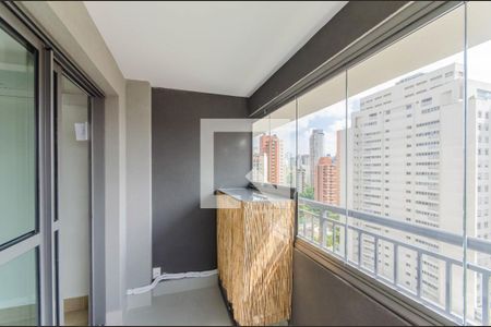 Studio para alugar com 27m², 1 quarto e sem vaga Studio para alugar com 27m², 1 quarto e sem vagaVaranda