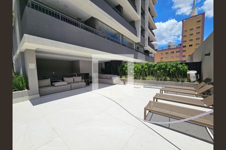 Studio para alugar com 27m², 1 quarto e sem vaga Studio para alugar com 27m², 1 quarto e sem vagaPiscina