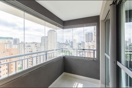 Studio para alugar com 27m², 1 quarto e sem vaga Studio para alugar com 27m², 1 quarto e sem vagaVaranda