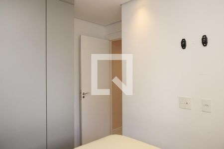 Quarto 1 de apartamento para alugar com 2 quartos, 40m² em Jardim Nossa Senhora do Carmo, São Paulo