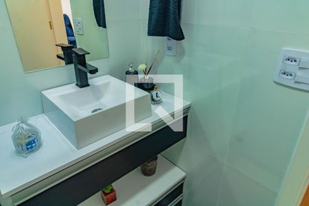 Apartamento à venda com 71m², 2 quartos e 2 vagasBanheiro 