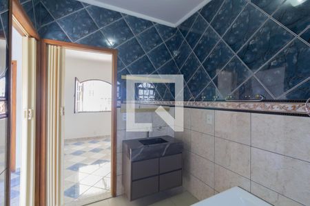 Casa à venda com 275m², 3 quartos e 3 vagasBanheiro 2