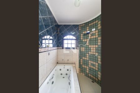 Casa à venda com 275m², 3 quartos e 3 vagasBanheiro 2