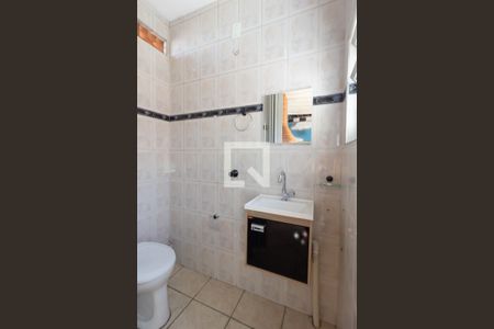 Casa à venda com 275m², 3 quartos e 3 vagasBanheiro de Serviço