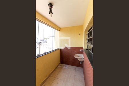 Casa à venda com 168m², 3 quartos e 4 vagas Casa à venda com 168m², 3 quartos e 4 vagasÁrea de Serviço