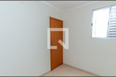 Casa à venda com 168m², 3 quartos e 4 vagas Casa à venda com 168m², 3 quartos e 4 vagasQuarto 2