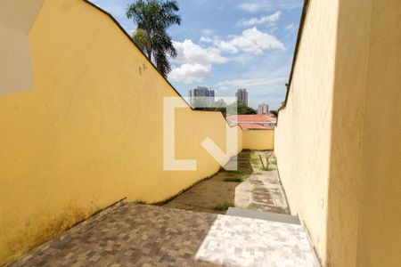 Casa à venda com 168m², 3 quartos e 4 vagas Casa à venda com 168m², 3 quartos e 4 vagasQuintal