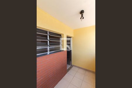 Casa à venda com 168m², 3 quartos e 4 vagas Casa à venda com 168m², 3 quartos e 4 vagasÁrea de Serviço