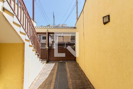 Casa à venda com 168m², 3 quartos e 4 vagas Casa à venda com 168m², 3 quartos e 4 vagasGaragem