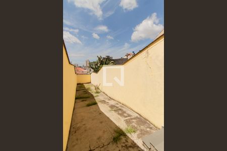 Casa à venda com 168m², 3 quartos e 4 vagas Casa à venda com 168m², 3 quartos e 4 vagasQuintal