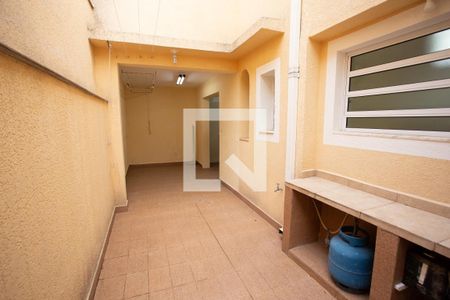 Casa à venda com 150m², 3 quartos e 2 vagasQUINTAL
