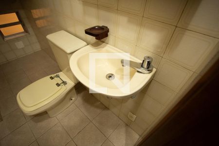 Casa à venda com 150m², 3 quartos e 2 vagasLAVABO