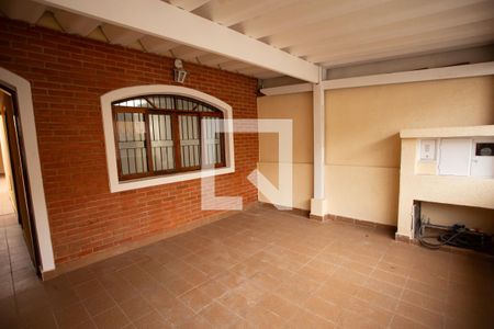 Casa à venda com 150m², 3 quartos e 2 vagasVARANDA