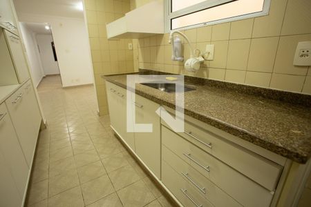 Casa à venda com 150m², 3 quartos e 2 vagasCOZINHA
