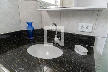 Apartamento para alugar com 42m², 1 quarto e sem vaga Apartamento para alugar com 42m², 1 quarto e sem vagaBanheiro