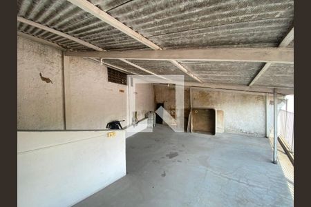 Casa à venda com 198m², 3 quartos e 4 vagasTerraço