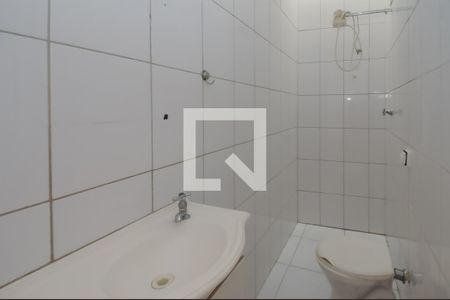 Casa à venda com 177m², 3 quartos e 6 vagasBanheiro de serviço