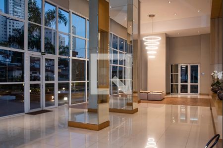 Apartamento para alugar com 97m², 3 quartos e 2 vagas Apartamento para alugar com 97m², 3 quartos e 2 vagasHall social