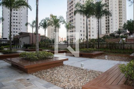 Apartamento para alugar com 97m², 3 quartos e 2 vagas Apartamento para alugar com 97m², 3 quartos e 2 vagasÁrea comum - Pátio central