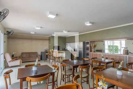 Apartamento à venda com 72m², 3 quartos e 1 vagaÁrea comum - Salão de festas