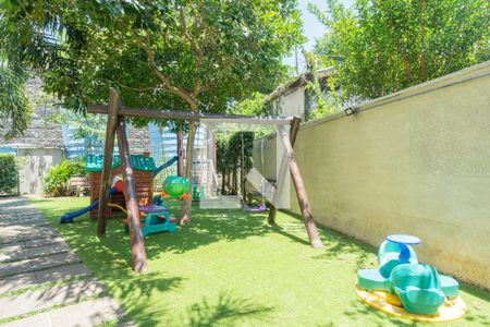 Apartamento à venda com 72m², 3 quartos e 1 vagaÁrea comum - Playground