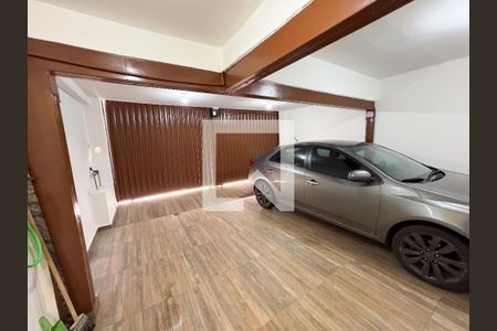 Casa à venda com 180m², 3 quartos e 2 vagasGaragem