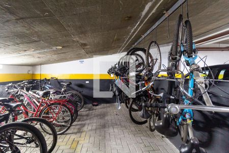 Apartamento para alugar com 49m², 2 quartos e 1 vaga Apartamento para alugar com 49m², 2 quartos e 1 vagaÁrea Comum - Bicicletário