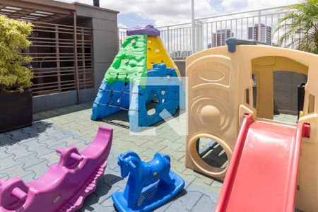 Apartamento para alugar com 49m², 2 quartos e 1 vaga Apartamento para alugar com 49m², 2 quartos e 1 vagaÁrea comum - Playground