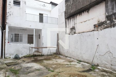 Casa à venda com 160m², 2 quartos e 4 vagasQuintal