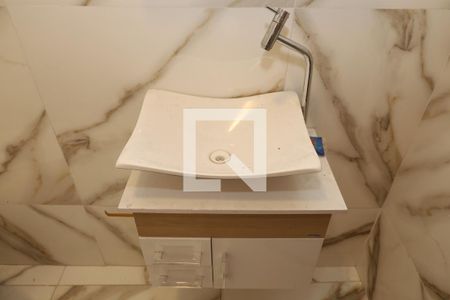 Casa à venda com 160m², 2 quartos e 4 vagasBanheiro 2