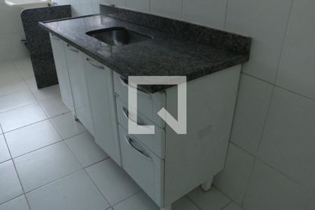 Apartamento para alugar com 76m², 2 quartos e 2 vagasCozinha