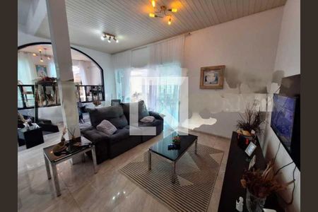 Casa à venda com 4 quartos, 528m² em Pechincha, Rio de Janeiro