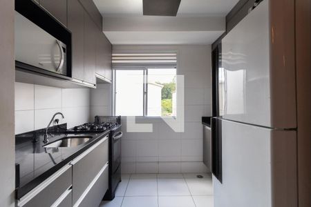 Apartamento para alugar com 38m², 2 quartos e 1 vaga Apartamento para alugar com 38m², 2 quartos e 1 vagaCozinha e Área de Serviço