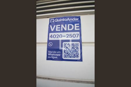 Casa à venda com 236m², 3 quartos e 2 vagasPlaca