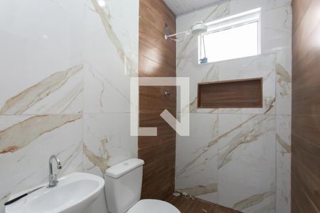 Banheiro  de casa para alugar com 1 quarto, 81m² em Vila Carmosina, São Paulo